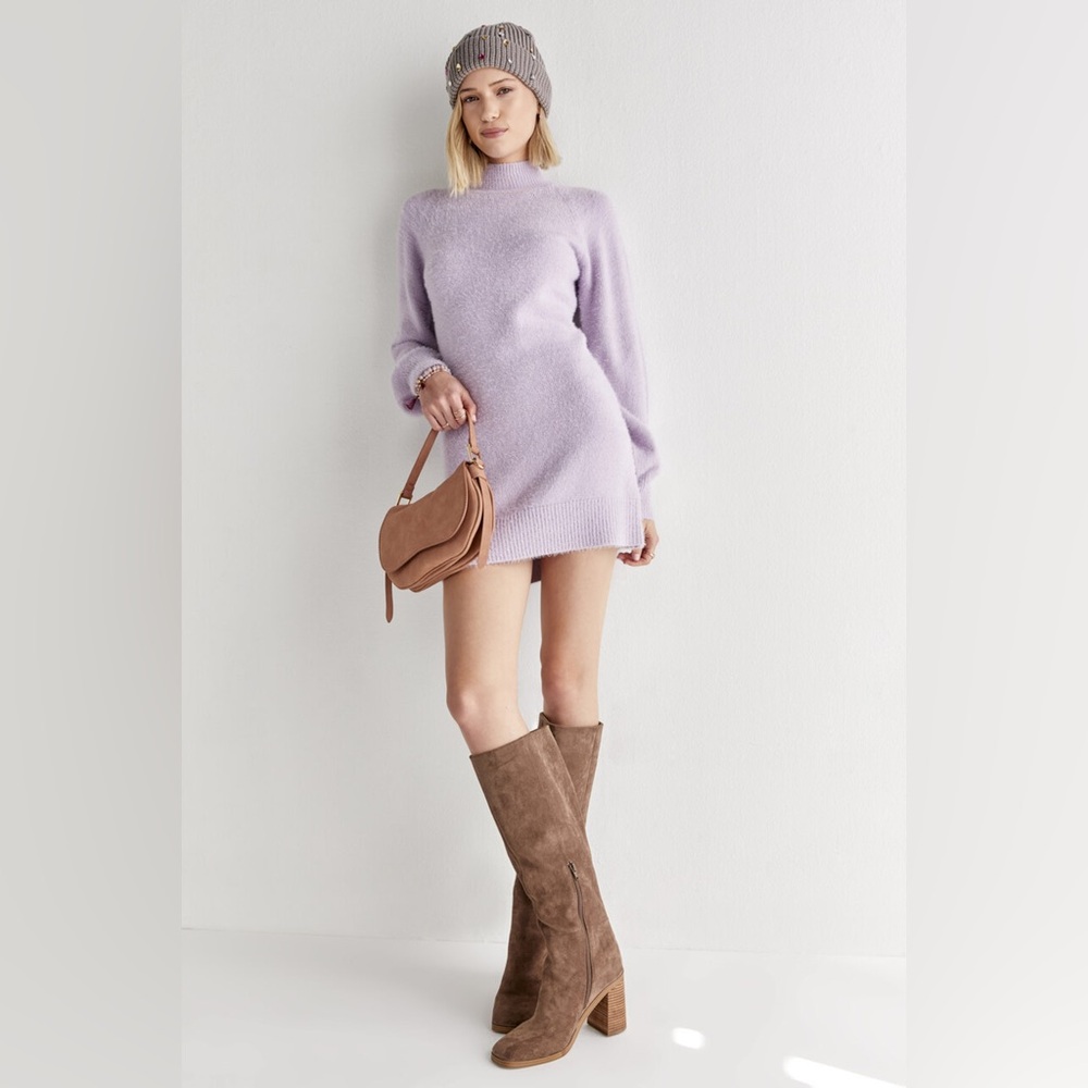 Miami Francesca’s Rosemary Mock Neck Fuzzy Sweater Mini Dress Soft Lilac‎ medium